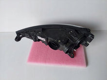 Laden Sie das Bild in den Galerie-Viewer, Frontscheinwerfer Audi A1 82A941004 Rechts Scheinwerfer Headlight SCH7269434413un