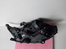 Laden Sie das Bild in den Galerie-Viewer, Frontscheinwerfer Audi A1 82A941004 Rechts Scheinwerfer Headlight SCH7269434413un