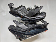 Laden Sie das Bild in den Galerie-Viewer, Frontscheinwerfer Mazda Cx30 DFR7-51040 Ein Satz Scheinwerfer Headlight SCH7276120848ob
