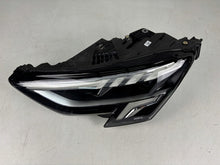 Laden Sie das Bild in den Galerie-Viewer, Frontscheinwerfer Audi A3 8Y0941033 LED Links Scheinwerfer Headlight SCH7276988782wc
