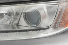 Laden Sie das Bild in den Galerie-Viewer, Frontscheinwerfer Volvo V70 III 31214347 6948180 Links Scheinwerfer Headlight SCH7284844297jl