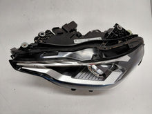 Laden Sie das Bild in den Galerie-Viewer, Frontscheinwerfer BMW G42 5A320E5 Links Scheinwerfer Headlight SCH7300665251ra