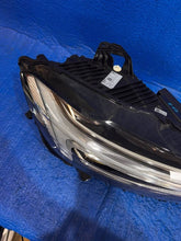 Load image into Gallery viewer, Frontscheinwerfer Volvo Xc60 II 31656555 Rechts Scheinwerfer Headlight SCH7302726988es