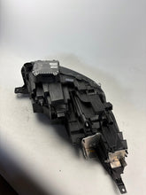 Laden Sie das Bild in den Galerie-Viewer, Frontscheinwerfer Ford Kuga III PV4B-13E017-AF Links Scheinwerfer Headlight SCH7306319126dd