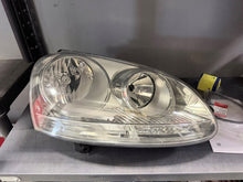 Laden Sie das Bild in den Galerie-Viewer, Frontscheinwerfer VW Golf V 1K6941006N Rechts Scheinwerfer Headlight SCH7308578271un
