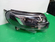 Load image into Gallery viewer, Frontscheinwerfer Opel Vivaro A C 9832836480 Xenon Rechts Scheinwerfer Headlight SCH7308856307dg