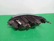 Load image into Gallery viewer, Frontscheinwerfer Opel Vivaro A C 9832836480 Xenon Rechts Scheinwerfer Headlight SCH7308856307dg