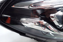 Laden Sie das Bild in den Galerie-Viewer, Frontscheinwerfer Mercedes-Benz W246 A2469063401 Rechts Scheinwerfer Headlight SCH7313868182qw