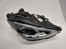 Laden Sie das Bild in den Galerie-Viewer, Frontscheinwerfer Mercedes-Benz W206 A2069064803 Rechts Scheinwerfer Headlight SCH7315935704aj