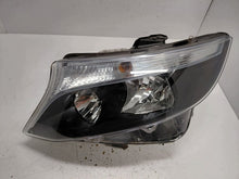 Laden Sie das Bild in den Galerie-Viewer, Frontscheinwerfer Mercedes-Benz Vito W447 A4479067700 Links Headlight SCH7318207639pv