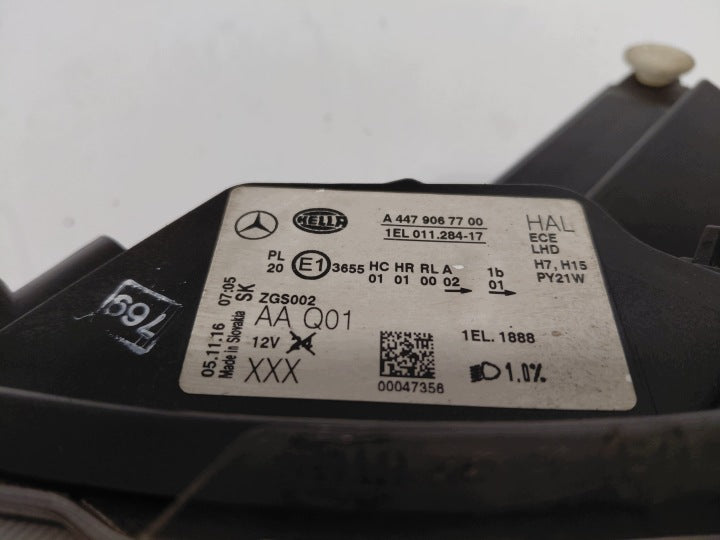Frontscheinwerfer Mercedes-Benz Vito W447 A4479067700 Links Headlight SCH7318207639pv