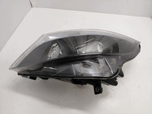 Laden Sie das Bild in den Galerie-Viewer, Frontscheinwerfer Mercedes-Benz Vito W447 A4479067700 Links Headlight SCH7318207639pv