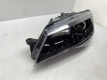 Laden Sie das Bild in den Galerie-Viewer, Frontscheinwerfer Skoda Superb III 3V1941015A Xenon Links Scheinwerfer Headlight SCH7318410590dz