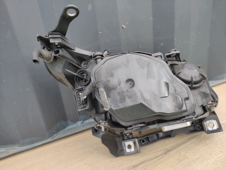 Frontscheinwerfer BMW 5 E60 E61 7177739-09 Xenon Links Scheinwerfer Headlight SCH7330700774fl