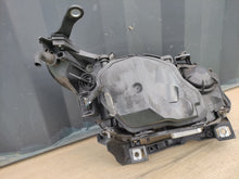 Laden Sie das Bild in den Galerie-Viewer, Frontscheinwerfer BMW 5 E60 E61 7177739-09 Xenon Links Scheinwerfer Headlight SCH7330700774fl