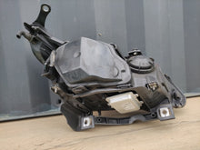 Laden Sie das Bild in den Galerie-Viewer, Frontscheinwerfer BMW 5 E60 E61 7177739-09 Xenon Links Scheinwerfer Headlight SCH7330700774fl