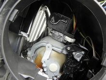 Laden Sie das Bild in den Galerie-Viewer, Frontscheinwerfer Mercedes-Benz W251 A2518201461 Rechts Scheinwerfer Headlight SCH7336623366il