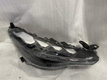 Laden Sie das Bild in den Galerie-Viewer, Frontscheinwerfer Toyota Corolla 16-184 LED Rechts Scheinwerfer Headlight SCH7337088407dh