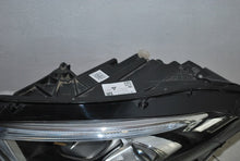 Laden Sie das Bild in den Galerie-Viewer, Frontscheinwerfer Mercedes-Benz W177 A1779064703 LED Links Headlight SCH7338983165av