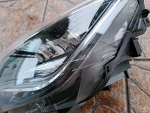 Laden Sie das Bild in den Galerie-Viewer, Frontscheinwerfer Seat Ibiza I V 6F1941007C LED Links Scheinwerfer Headlight SCH7342319568ye