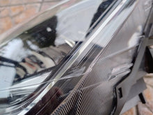 Laden Sie das Bild in den Galerie-Viewer, Frontscheinwerfer Seat Ibiza I V 6F1941007C LED Links Scheinwerfer Headlight SCH7342319568ye