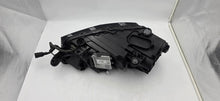 Laden Sie das Bild in den Galerie-Viewer, Frontscheinwerfer Skoda Fabia I 6VB941015B LED Links Scheinwerfer Headlight SCH7343347611xt
