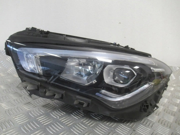 Frontscheinwerfer Mercedes-Benz Cla X118 C118 A1189062500 LED Links Headlight SCH7355534656ue