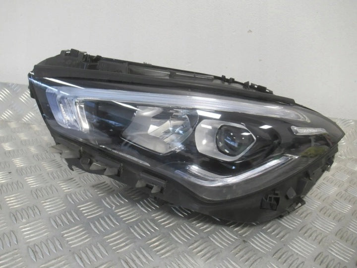 Frontscheinwerfer Mercedes-Benz Cla X118 C118 A1189062500 LED Links Headlight SCH7355534656ue