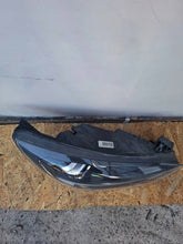 Load image into Gallery viewer, Frontscheinwerfer Ford Focus JX7B-13E014-CE JX7B-13E015 LED Rechts Headlight SCH7359538494hp