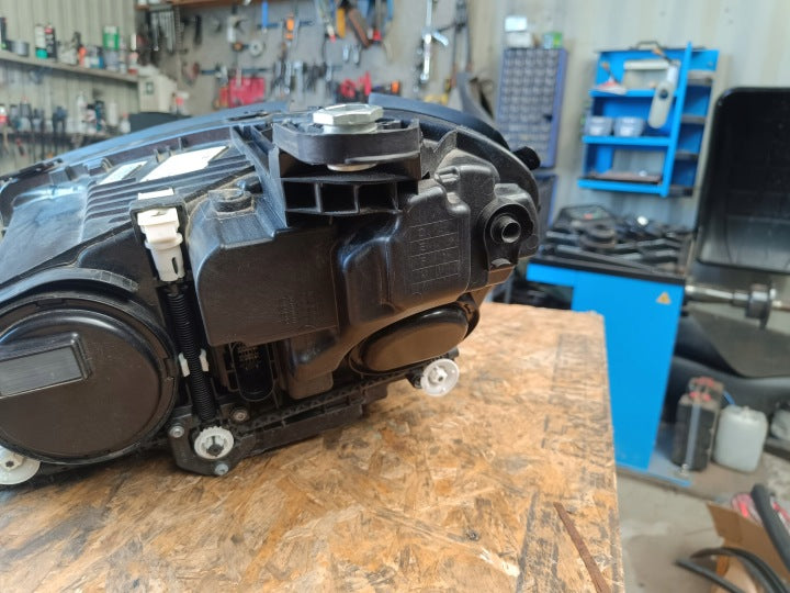Frontscheinwerfer Mercedes-Benz W213 A2139066810 LED Rechts Headlight SCH7360285745an