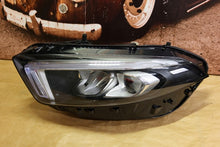 Laden Sie das Bild in den Galerie-Viewer, Frontscheinwerfer Mercedes-Benz A1779065501 LED Links Scheinwerfer Headlight SCH7369040522xs
