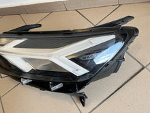 Laden Sie das Bild in den Galerie-Viewer, Frontscheinwerfer Dacia Sandero III Jogger 260601750R Full LED Links Headlight SCH7369216801sd