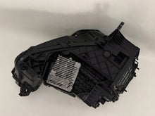 Laden Sie das Bild in den Galerie-Viewer, Frontscheinwerfer Audi Q3 83A941011 Links Scheinwerfer Headlight SCH7370053021za