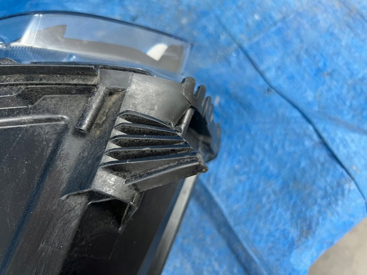 Frontscheinwerfer Opel Zafira 9832837680 Links Scheinwerfer Headlight SCH7372587369rt