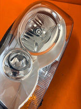 Load image into Gallery viewer, Frontscheinwerfer Volvo Xc90 30698813 Xenon Links Scheinwerfer Headlight SCH7378284172dr
