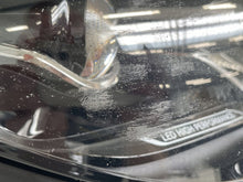 Laden Sie das Bild in den Galerie-Viewer, Frontscheinwerfer Mercedes-Benz W206 A2069068204 LED Rechts Headlight SCH7384865588yq