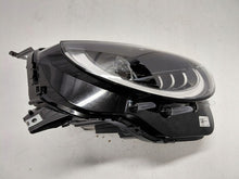Laden Sie das Bild in den Galerie-Viewer, Frontscheinwerfer Fiat 500e 00521400260 Rechts Scheinwerfer Headlight SCH7388892446pu