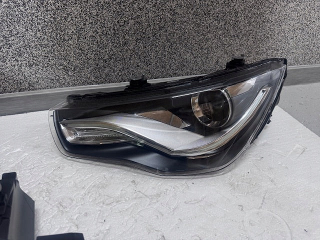Frontscheinwerfer Audi A1 8X0941005 8X0941006 Ein Satz Scheinwerfer Headlight SCH7391466399rf