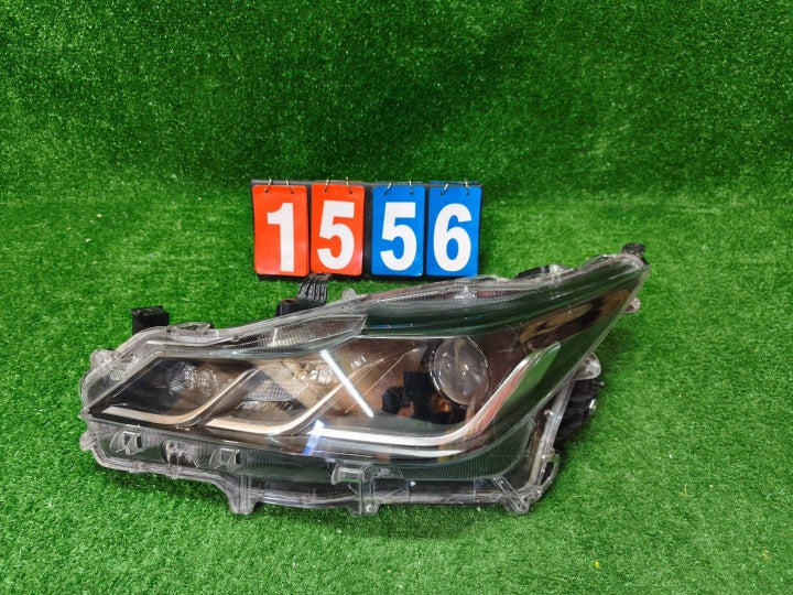 Frontscheinwerfer Toyota Corolla 8115002T31 Links Scheinwerfer Headlight SCH7391755225ry