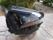 Laden Sie das Bild in den Galerie-Viewer, Frontscheinwerfer Mercedes-Benz Eqb X243 A2439068900 LED Links Headlight SCH7393865566sj
