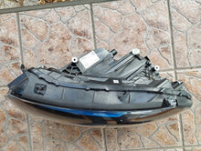 Laden Sie das Bild in den Galerie-Viewer, Frontscheinwerfer Mercedes-Benz Eqb X243 A2439068900 LED Links Headlight SCH7393865566sj