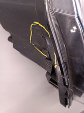 Laden Sie das Bild in den Galerie-Viewer, Frontscheinwerfer Seat Ateca 576941007F Links Scheinwerfer Headlight SCH7400005406bf