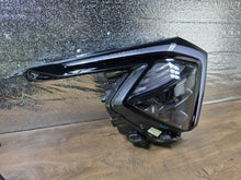 Laden Sie das Bild in den Galerie-Viewer, Frontscheinwerfer Kia Sportage R2921-61020 Rechts Scheinwerfer Headlight SCH7400054693mn