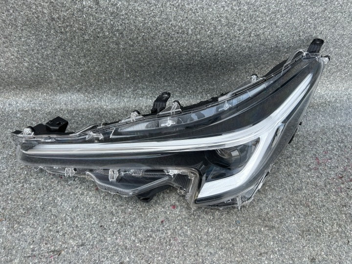 Frontscheinwerfer Toyota Corolla 8115012N70 Links Scheinwerfer Headlight SCH7400676147yj
