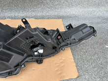 Load image into Gallery viewer, Frontscheinwerfer Toyota Corolla 8115012N70 Links Scheinwerfer Headlight SCH7400676147yj