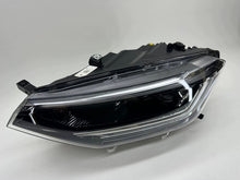 Laden Sie das Bild in den Galerie-Viewer, Frontscheinwerfer VW Taigo 2G7941035A Links Scheinwerfer Headlight SCH7402538959pz