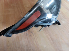 Laden Sie das Bild in den Galerie-Viewer, Frontscheinwerfer Ford Transit Connect 90070363 Rechts Scheinwerfer Headlight SCH7409351695wb