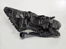 Laden Sie das Bild in den Galerie-Viewer, Frontscheinwerfer Renault Scenic 260601859R Links Scheinwerfer Headlight SCH7409831622rm
