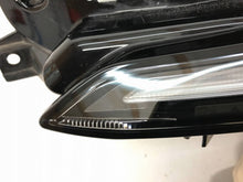 Laden Sie das Bild in den Galerie-Viewer, Frontscheinwerfer Renault Captur II 260600666R LED Links Scheinwerfer Headlight SCH7410685632uu