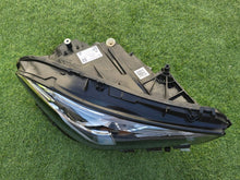 Laden Sie das Bild in den Galerie-Viewer, Frontscheinwerfer Mercedes-Benz Cla A1189068400 LED Rechts Headlight SCH7410967130xm